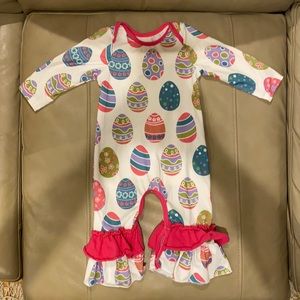 Adorable Baby Girl’s Easter Onesie size XXS